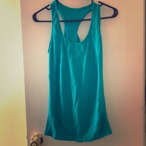 Fabletics workout tank 2/$15